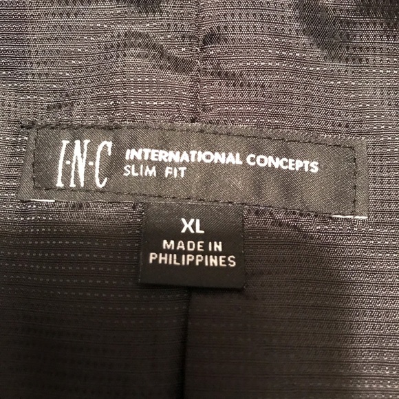 International concept Coat - Picture 11 of 17
